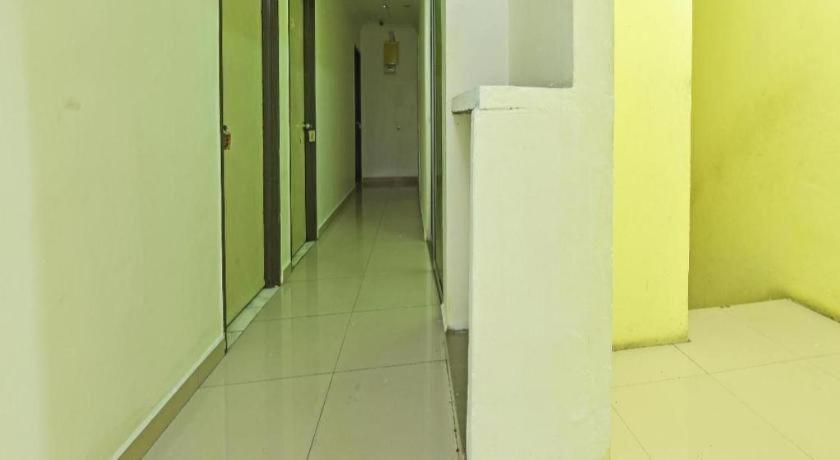 Oyo 90643 Gks Hotel Seremban Zewnętrze zdjęcie