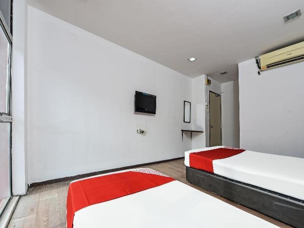Oyo 90643 Gks Hotel Seremban Zewnętrze zdjęcie